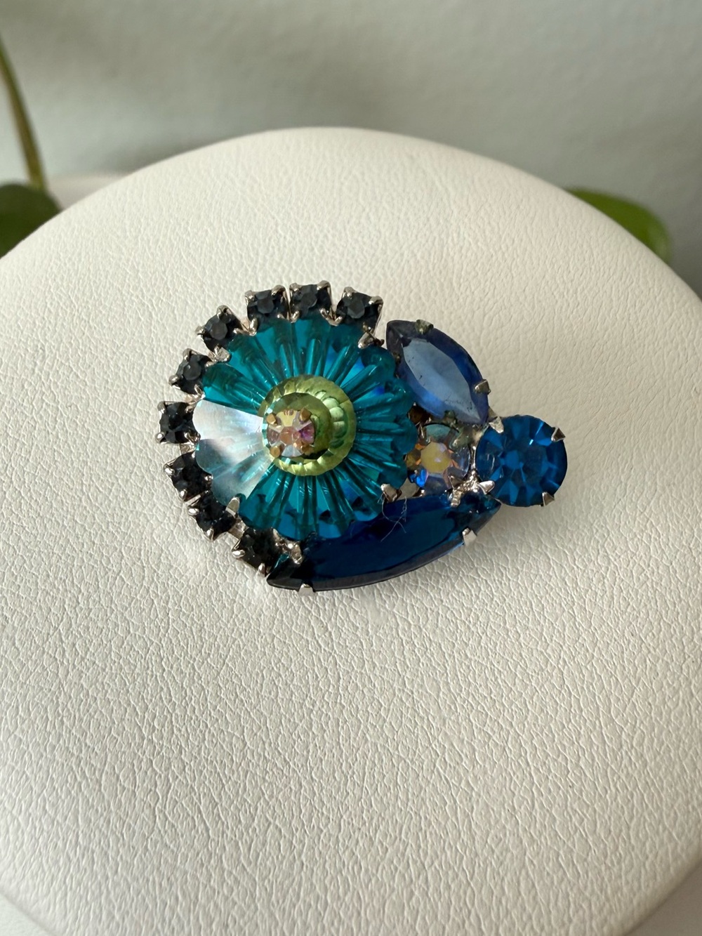 Vintage Juliana D&E Margarita Blue Crystal Rivoli Rhinestone Brooch Silvertone - Picture 4 of 15